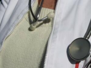 Слагат таван на заплатите на лекарите в държавните болници