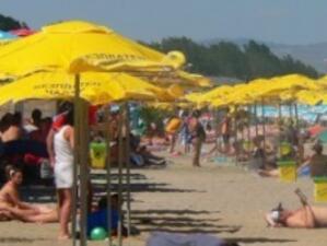 Намаляват първоначалната тръжна цена на морските плажове