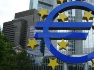 ЕЦБ очаква трудно възстановяване от кризата