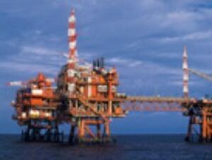 Петролът си връща позициите след резкия спад в края на миналата седмица