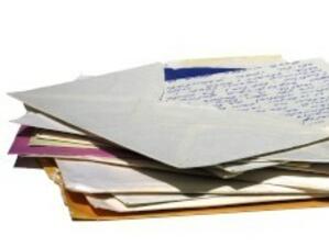 100 хил. писма по-малко са изпратени по Коледа