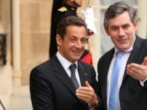 Саркози и Браун си правят мили очички на срещата на Европейския съвет