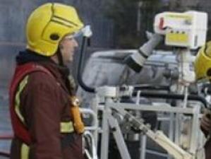 Евакуират над 300 души заради пожар в югоизточен Лондон