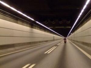 Строят тунел от НДК до Орлов мост?