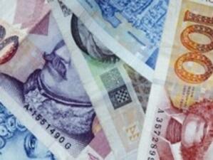 Мъж пласира фалшиви швейцарски франкове в Слънчев бряг