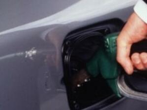 Митничари разкриха незаконна мобилна бензиностанция