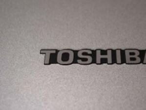 ЕК одобри продажба на звено на Fujitsu на Toshiba