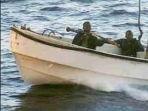 Все още не е платен откуп за моряците, отвлечени от сомалийски пирати