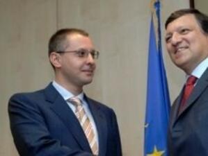Станишев поздрави Барозу за рождения му ден