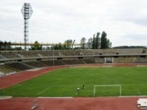 Попитаха пловдивчани за съдбата на стадион "Пловдив"