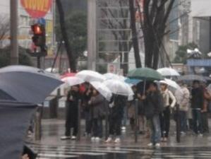 300 полета са отменени в Япония заради тайфун