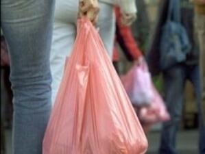 Пловдивските магазини спират да използват найлонови торби от догодина
