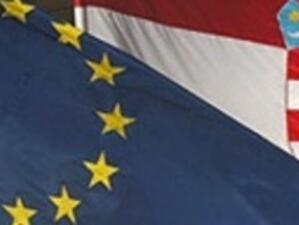 Членството на Хърватия в ЕС няма да бъде забавено, твърди президентът Месич