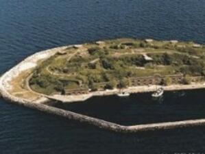 Дания продава остров за 10 млн. долара