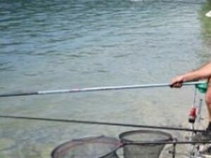Предвиждат строги санкции за рибарите без дневници