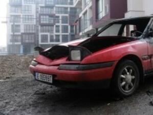 Още 5 автомобила изгоряха в София