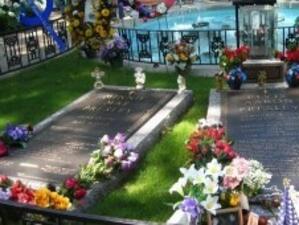 34 години от смъртта на Елвис Пресли