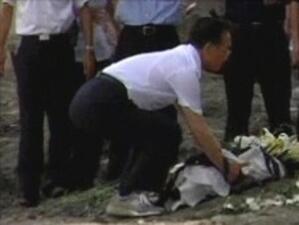Китай удвоява обезщетенията за жертвите на влаковата катастрофа