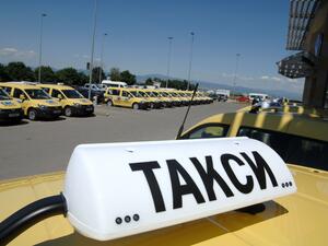 Фирми искат по-висок таван на таксиметровите превози