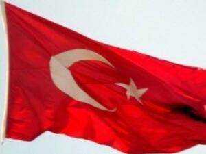 Турция заплаши Франция с нови дипломатически санкции