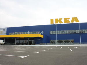 IKEA изтегля 169 000 опасни детски столчета