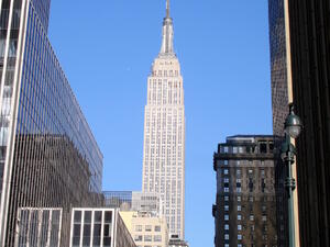 Собственикът на Empire State Building излиза на борсата