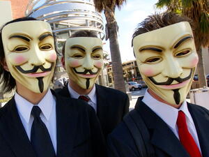 Anonymous атакуваха нови 2 сайта в САЩ