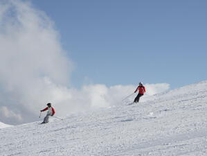 Отмениха ски състезанията в Банско заради вятър