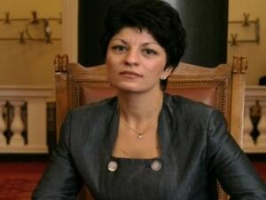 Десислава Атанасова ще е новият здравен министър*