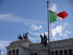 Италия ревизира надолу прогнозите за икономическия си растеж