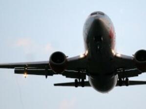 Компютърен проблем блокира полетите на United Airlines