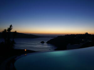 Ще се отрази ли кризата в Гърция на туризма?
