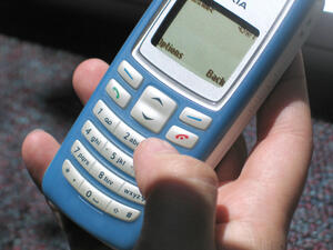 Отварят приемни за жалби от злоупотреби на мобилните оператори