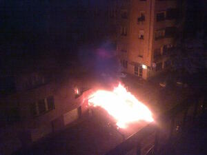 Подпалиха джип в софийския квартал Борово