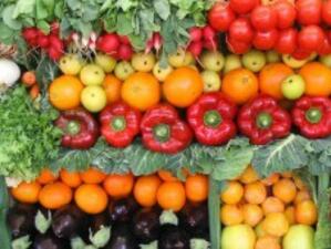 В Мадрид раздават безплатно испански плодове и зеленчуци