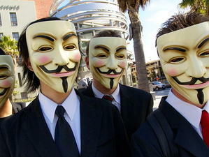 ГДБОП задържа член на Anonymous