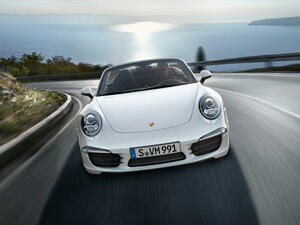 Инвеститори съдят Porsche за 4 млрд. евро