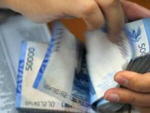 Данъчните в Бургас с разпечатки за измами по обменните бюра