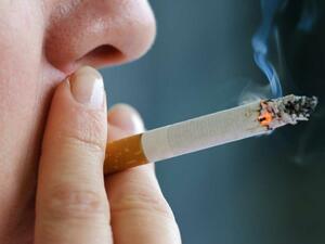 Гърците отказват цигарите заради кризата