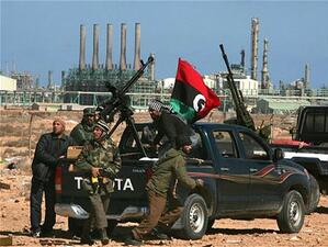 След "арабската пролет" добивът на петрол в Либия е спаднал седем пъти