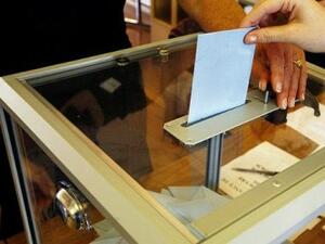 "Алфа рисърч": Избирателната активност към 12 часа за президентските избори е 15,5%, за референдум – 13,4%