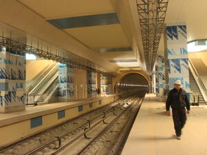 Всички релси в столичното метро са само нови