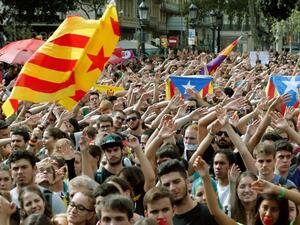 Мадрид обмисля да даде на Каталуня по-голяма финансова автономия
