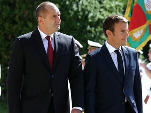 Президентът във Франция: От среща с Макрон до полет с изтребител
